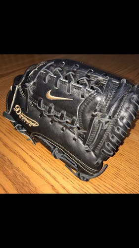 New Right Hand Throw 11.5" Diamond Elite Baseball Glove
