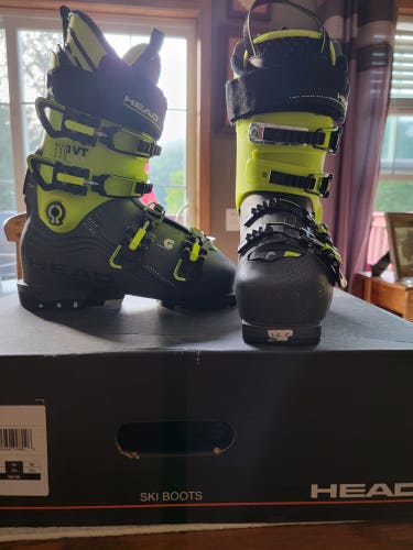 Used HEAD Nexo Lyt 130 Ski Boots 25.5