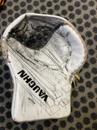 Vaughn V9/V8 Blocker And Glove