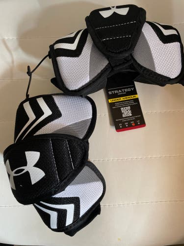 New Medium Under Armour Arm Pads