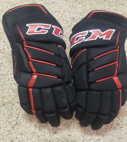 Used CCM JetSpeed FT370 Gloves 15"