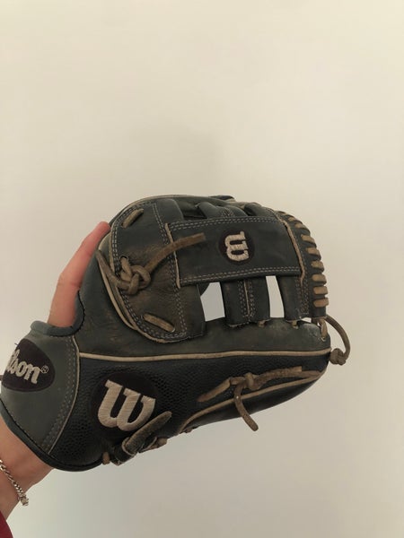 Used Right Hand Throw Infield Baseball Glove 11.5"