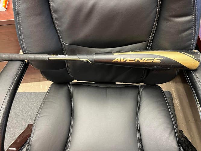 Used 2020 AXE Composite Avenge Bat (-10) 22 oz 32"