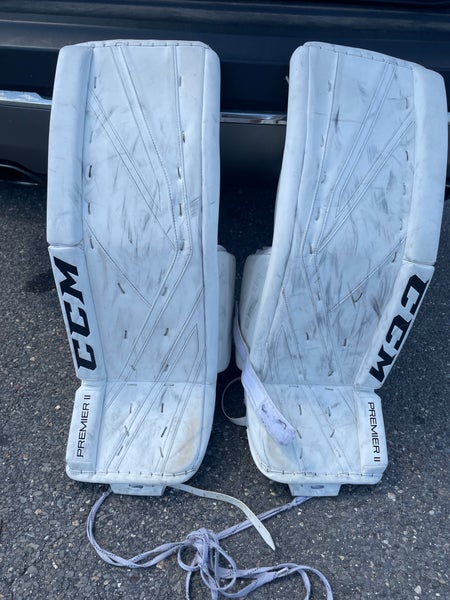 CCM Premier II Pro Goalie Leg Pads 33+1