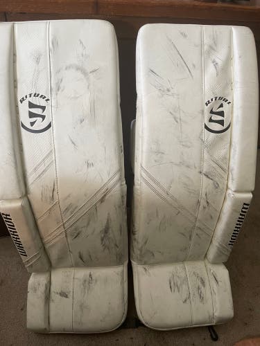 32" Warrior Ritual G5 Goalie Leg Pads