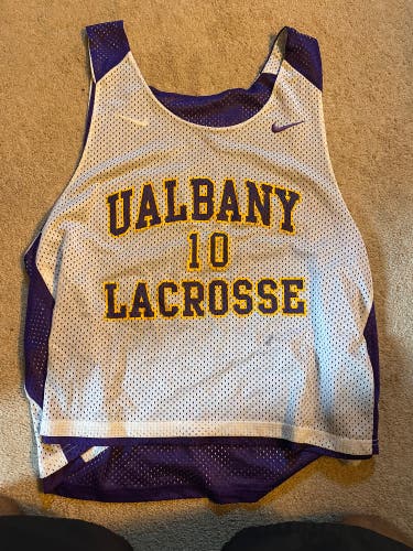 Used Albany Mens Large Nike Jersey