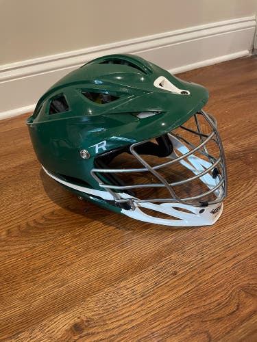 Player's Cascade R Helmet