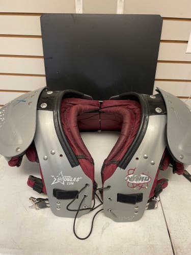 Adult Medium Douglas Shoulder Pads