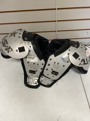 Youth Medium All-Star Shoulder Pads