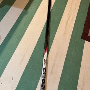 Senior Right Handed PM9 Vapor APX Hockey Stick