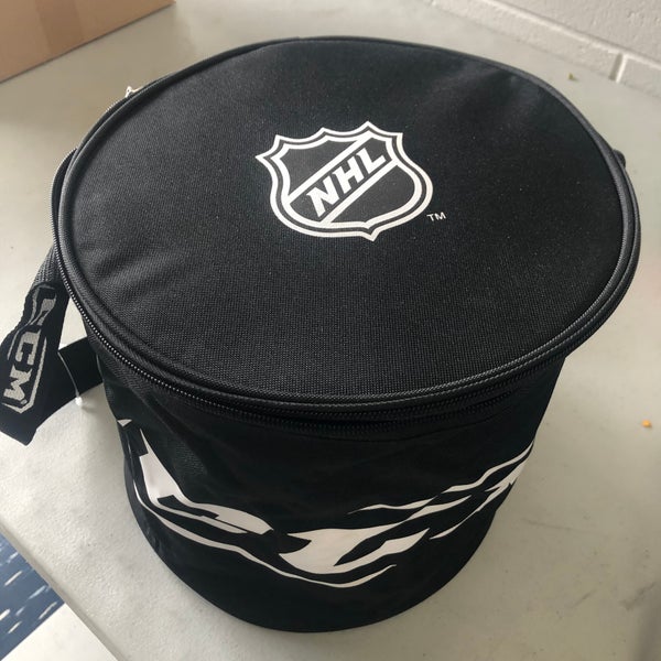 50 NEW Pucks