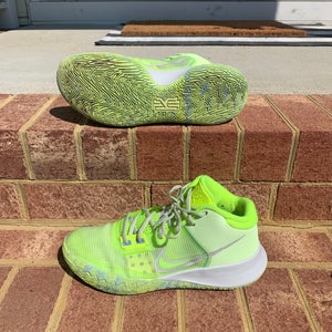 Nike Kyrie Flytrap IV Barely Volt Size 8.5