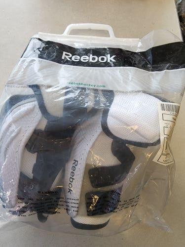 New Large Reebok 7K Elbow Pads