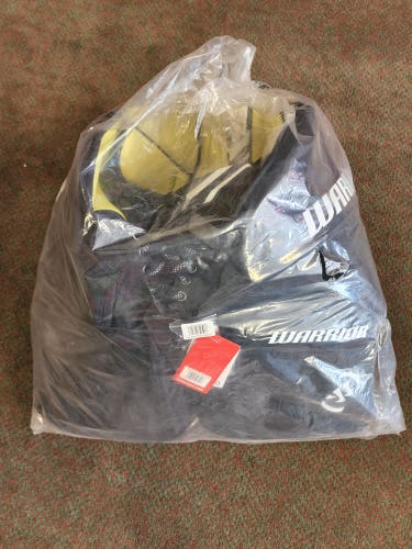 Senior New XL Warrior Ritual X Hockey Goalie Pants