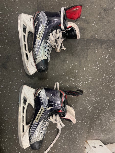 Used Bauer Regular Width Size 9.5 Vapor 1X Hockey Skates