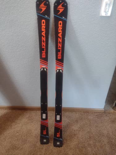 Used Blizzard Racing 129cm SL FIS Skis Without Bindings