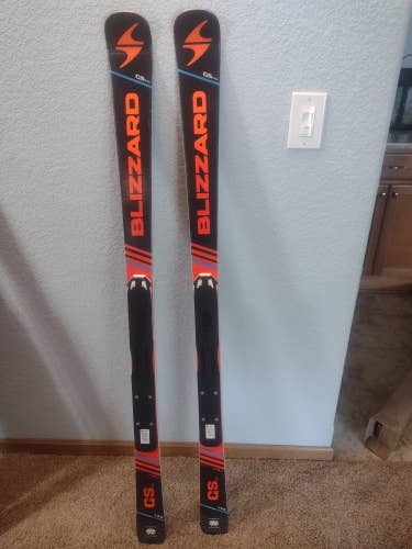 Used Blizzard Racing 142cm R>14 GS Skis Without Bindings