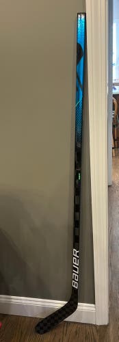 Junior Right Handed P88 50 Flex Nexus Geo Hockey Stick