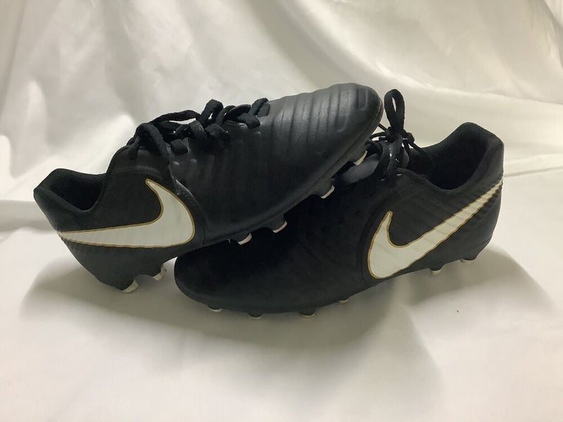 Jr Tiempo Rio Soccer Cleats IV FG 897731-002 Black White Gold Size Y | SidelineSwap
