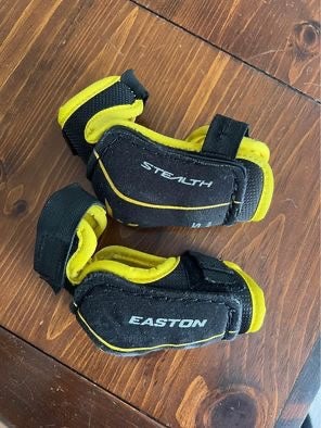 Easton Stealth Youth Medium Elbow pads Ice Hockey