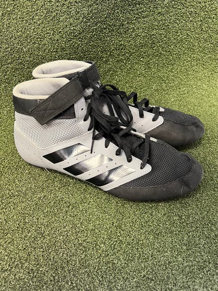 Adidas Wrestling Shoes (10514) | SidelineSwap | Buy and Sell on SidelineSwap