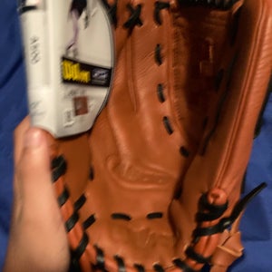 Left Hand Throw 12" A500 Baseball Glove