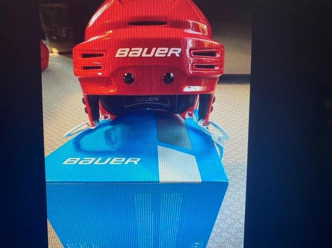 New Large Bauer Re-Akt 75 Helmet