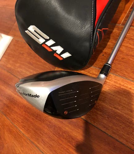 TaylorMade M5 9 Degree Graphite Stiff Driver