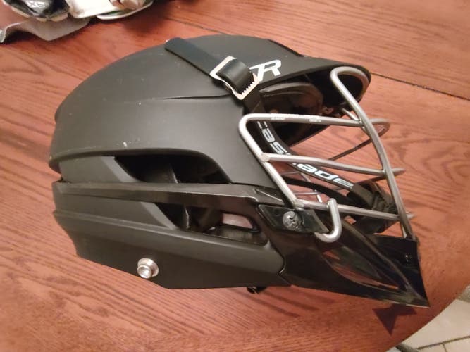 Player's Cascade R Helmet black matte used OSFA