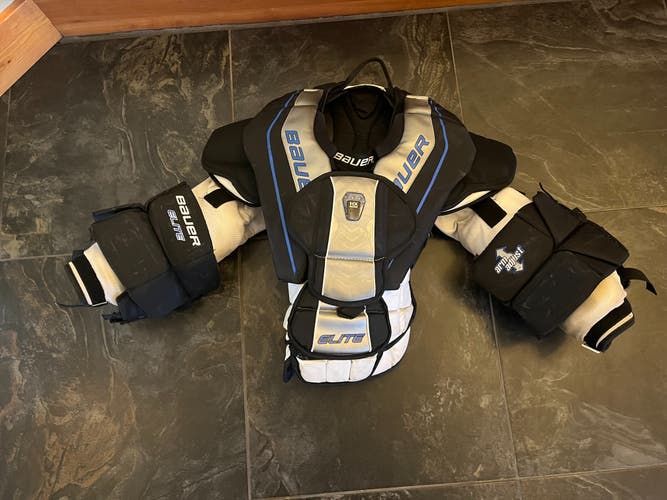 Used Medium Bauer Elite Goalie Chest Protector