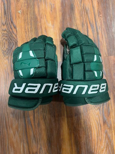 Bauer 14"  Nexus N2900 Gloves