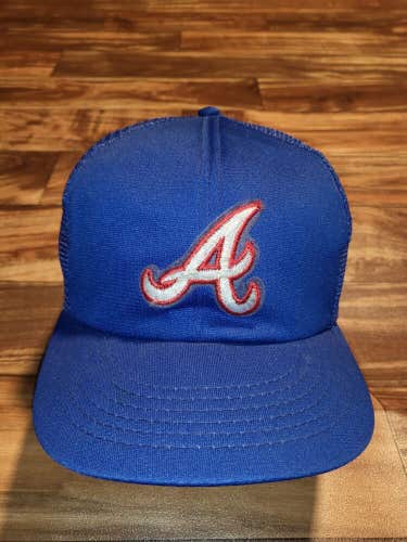 Vintage Atlanta Braves MLB Baseball Mesh Trucker Plain Logo Sports Hat Snapback