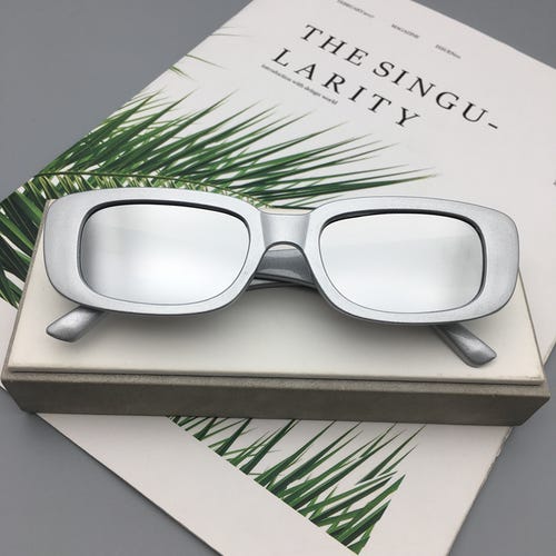 Gray Frame Silver reflective Lenses Trendy Sunglasses Brand New