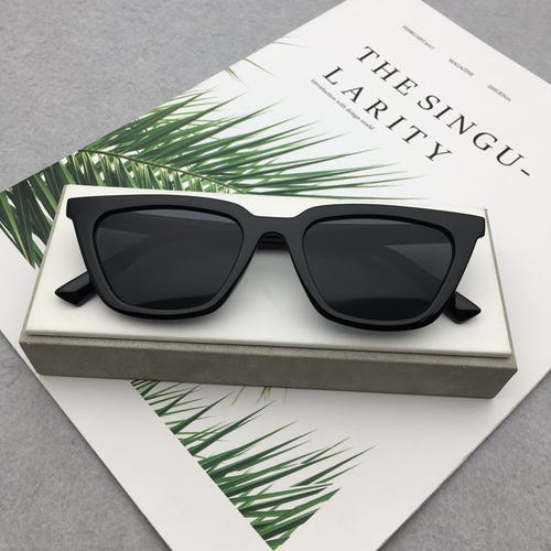 Retro Vintage Narrow Cat Eye Sunglasses Black Frame Black Lenses