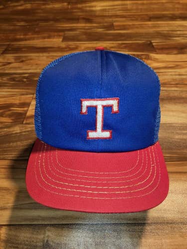 Vintage Texas Rangers MLB Baseball Plain Logo Mesh Trucker Sports Hat Snapback