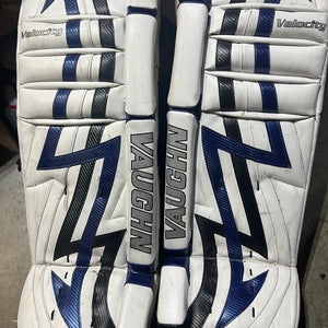 Used 32" Vaughn Velocity 7400 Goalie Leg Pads
