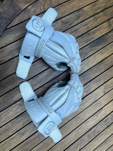 Used Player's Warrior 13" Evo Pro Lacrosse Gloves
