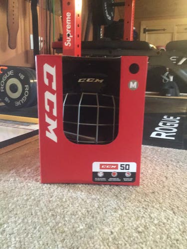 New Medium CCM 50 Helmet