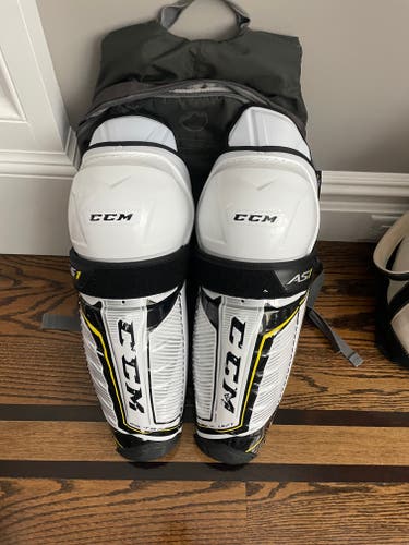 Used CCM Super Tacks AS1 Shin Pads