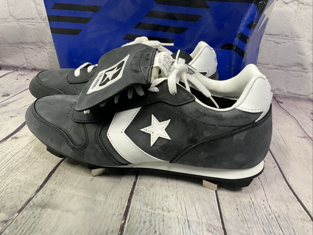 Converse Synthetic Baseball Shoes Size 