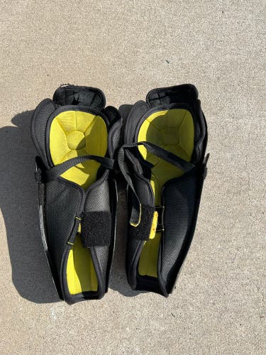 CCM Tacks 3092 Shin Pads