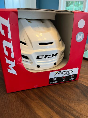 New Medium CCM Tacks 310 Helmet