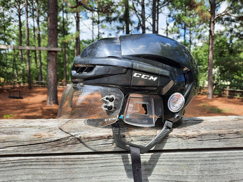 Used Medium CCM FL500 Helmet with Visor