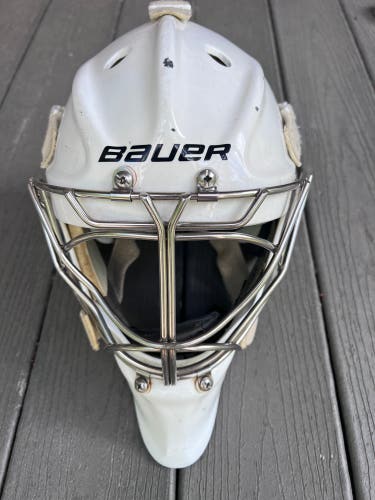 Used Bauer Profile 960XPM Goalie Mask + Original Unused Cage