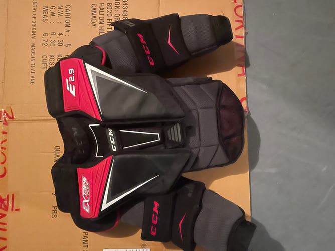 ccm eflex chest protector