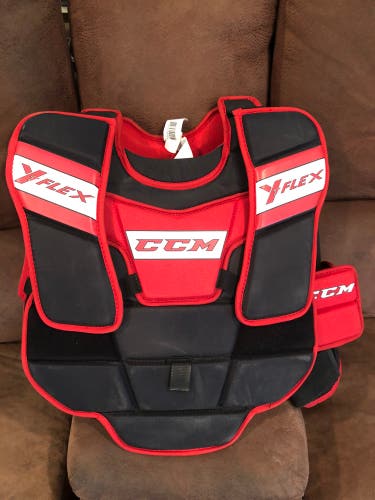 CCM GOALIE CHEST PAD