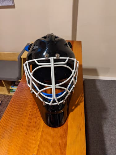 Senior Used Goalie Mask