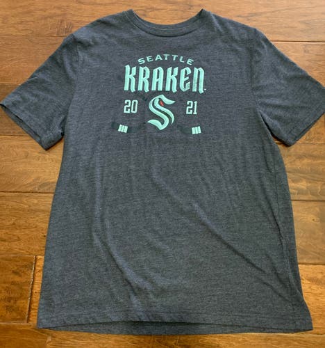 Seattle Kraken Large T-shirt
