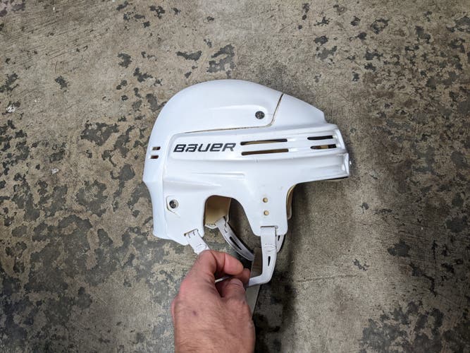 Used Large Bauer 4500 Helmet white