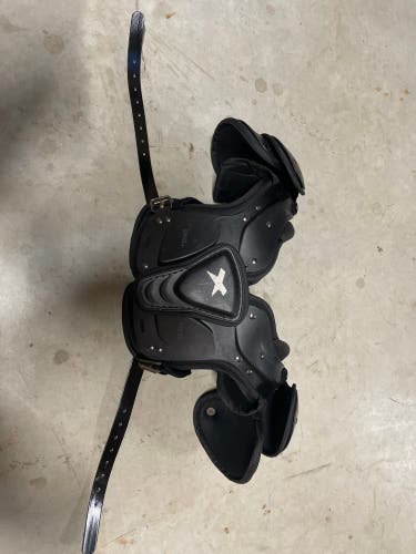 Youth Small Xenith Flyte Shoulder Pads